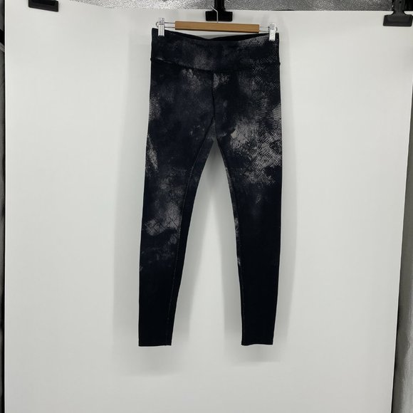 Alo Yoga Black Smoke Airbrush print leggings Med - Picture 4 of 14